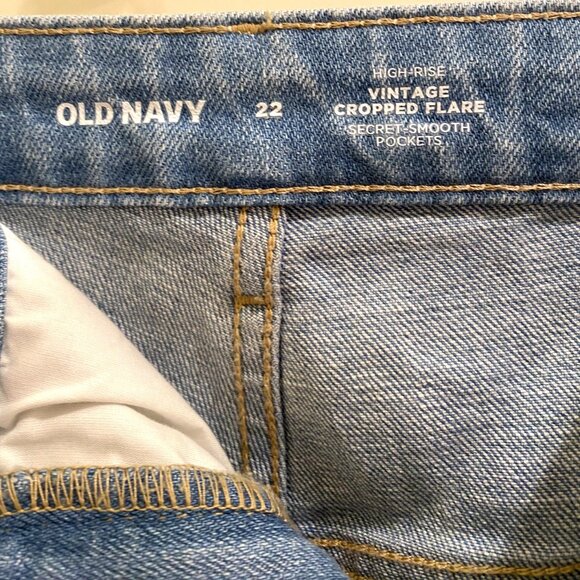 Old Navy Jeans Womens 22 Blue High Rise VTG CROPPED FLARE NWT Retail $44.99 - Picture 7 of 12